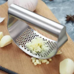 Garlic Press Set - Stainless Steel Rocker Garlic Press with Black Peeler and Cleaning Brush, Mincer Crusher and Chopper for Easy Garlic Preparation
