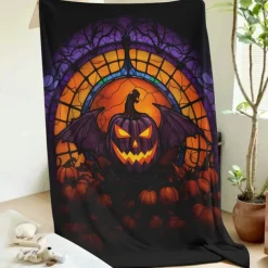 Halloween Decoration Jack O' Lantern Pumpkin Throw Blanket - Soft and Cozy Fleece with Festive Pumpkin Design - Perfect for Halloween Decor and Keeping Warm