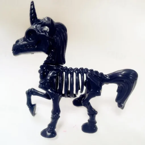 Halloween Decoration Unicorn Skeleton Plastic Bones with Skeleton Prop Indoor / Outdoor Spooky Scene Party Favors