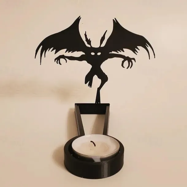 Halloween Horror Candle Holder Metal Decoration Funny Shadow Stand, Halloween Funny Candle Holder Desktop Decoration ( Without Candles )