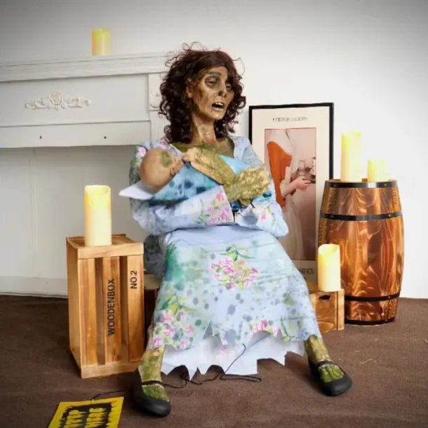 Halloween Horror Decorations Haunted House Escape Room Large Electric Sensory Mechanical Ornaments Baby Rocking Chair