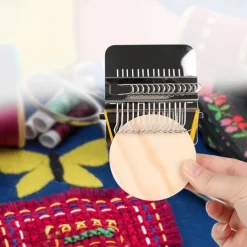 Handheld Weaving Loom - Portable Tapestry Repair Tool for Clothes & Jeans, Light Grey
