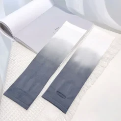 Home Gradient Ice Silk Arm Sleeves UV Protection Cooling UPF 50+ Sun Sleeves Sunscreen Covers Compression Warmer Gloves for Men Women Running Cycling Driving Fishing Colour Gradient