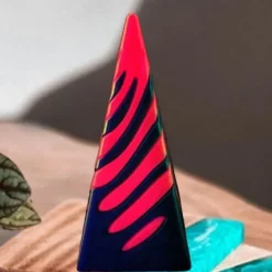 Impossible Pyramid Passthrough Sculpture, Pass Through Pyramid Fidget Toy, 3D Printed Spiral Cone Toy, Mini Vortex Thread Illusion, Pyramid Passthrough Sculpture, Desktop Deco Souvenir Gift