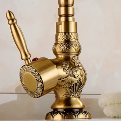Kitchen faucet - Single Handle One Hole Antique Brass Standard Spout Centerset Retro Vintage Kitchen Taps