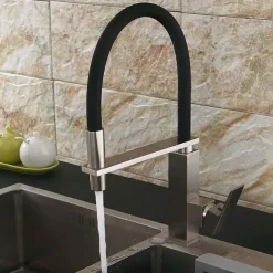 Kitchen Faucet - Single Handle One Hole Electroplated Pull-Out / ­Pull-Down / Tall / ­High Arc Centerset Contemporary Kitchen Taps