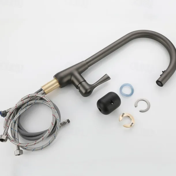 Kitchen Faucet with Pull-out Spray - Single Handle One Hole Electroplated / Painted Finishes Pull-out / Pull-down / Standard Spout / Tall / High Arc Centerset Modern Contemporary Kitchen Taps