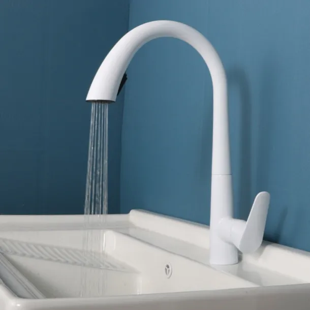 Kitchen Faucet with Pull-out Spray 360° Rotated Single Handle One Hole Minimalist Modern Contemporary Kitchen Taps