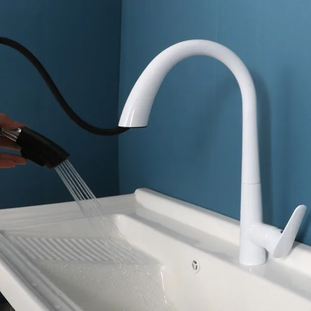 Kitchen Faucet with Pull-out Spray 360° Rotated Single Handle One Hole Minimalist Modern Contemporary Kitchen Taps