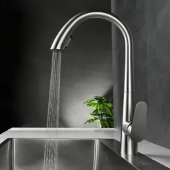 Kitchen Faucet with Pull-out Spray 360° Rotated Single Handle One Hole Minimalist Modern Contemporary Kitchen Taps