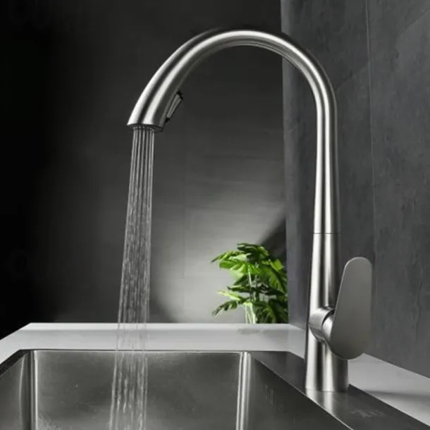Kitchen Faucet with Pull-out Spray 360° Rotated Single Handle One Hole Minimalist Modern Contemporary Kitchen Taps