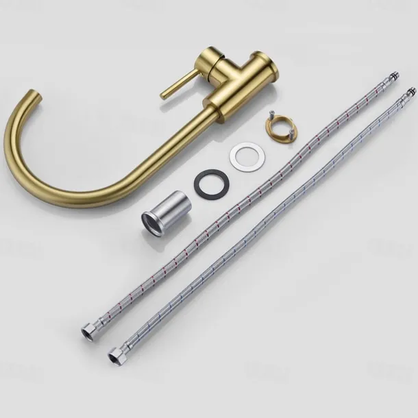 Kitchen Faucet,Single Handle Golden One Hole Rotatable Electroplated Centerset Contemporary Zinc Alloy Handle Kitchen Taps with Hot and Cold Water