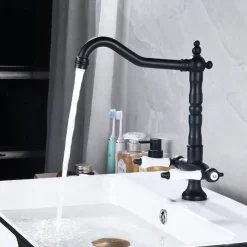 Kitchen Faucet,Two Handles One Hole Antique Brass / Electroplated / Painted Finishes Standard Spout Centerset Antique Kitchen Taps