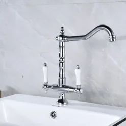 Kitchen Faucet,Two Handles One Hole Antique Brass / Electroplated / Painted Finishes Standard Spout Centerset Antique Kitchen Taps