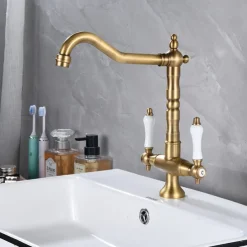 Kitchen Faucet,Two Handles One Hole Antique Brass / Electroplated / Painted Finishes Standard Spout Centerset Antique Kitchen Taps