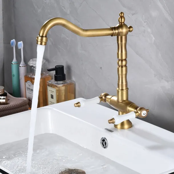 Kitchen Faucet,Two Handles One Hole Antique Brass / Electroplated / Painted Finishes Standard Spout Centerset Antique Kitchen Taps