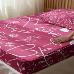 Love Heart Pattern Fitted Sheet Set 100% Cotton Ultra Soft Breathable Silky Bed Sheets Deep Pocket Bedding Sheets 3 Piece Queen King Size