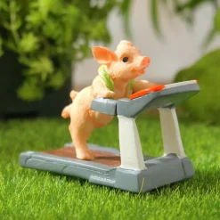 Mini Pig Animal Statue, Waterproof Resin Hand-Painted Garden Decor, Small Pig Figurine for Home, Yard, Patio, Bonsai Landscaping, Miniature Animal Ornament for Indoor and Outdoor Decoration