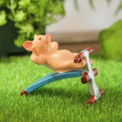 Mini Pig Animal Statue, Waterproof Resin Hand-Painted Garden Decor, Small Pig Figurine for Home, Yard, Patio, Bonsai Landscaping, Miniature Animal Ornament for Indoor and Outdoor Decoration