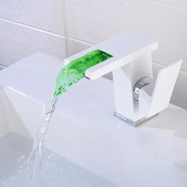 Modern Style Bathroom Sink Faucet LED/Waterfall Electroplated Centerset Single Handle One HoleBath Taps/Bathroom Sink Faucet+ Accessories/Contemporary/Vintage/Yes/Brass