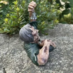 New Halloween Zombie Ornament Garden Decorative Item High-end Niche Resin Craft