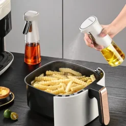 Oil Sprayer for Cooking, 240ml Glass Olive Oil Sprayer Mister, Olive Oil Spray Bottle, Kitchen Gadgets Accessories for Air Fryer, Canola Oil Spritzer, Widely Used for Salad Making, BBQ