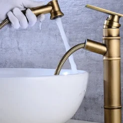 ORB Bathroom Sink Faucet,Pull out Spray Antique Brass Single Handle One Hole Bath Taps