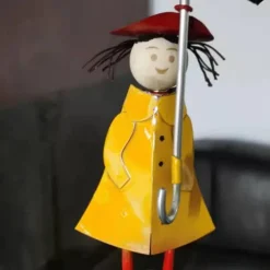 Outdoor Iron Hanging Bird Feeder, Umbrella Girl Bird Feeder, Garden Patio Bird Feeding Station, Metal Craft Ornament for Outdoor Decor