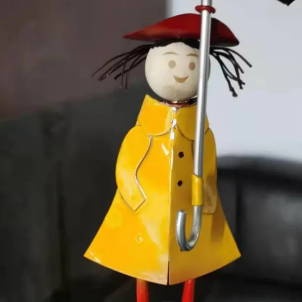 Outdoor Iron Hanging Bird Feeder, Umbrella Girl Bird Feeder, Garden Patio Bird Feeding Station, Metal Craft Ornament for Outdoor Decor