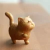 1pc Boxwood Carving Cat With Modern Childlike, Cute And Simple, Arrogant And Wealthy Little Cat Handle, Play With Animal Ornaments On The Go, Home Decor