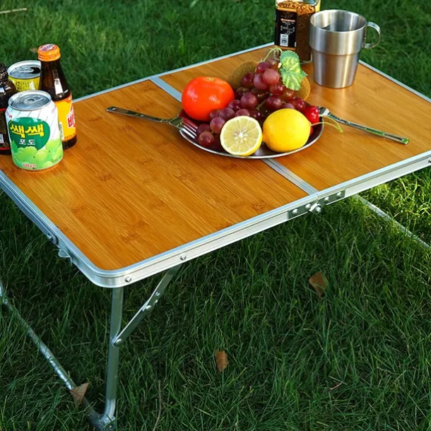 1pc Camping Outdoor Mini Folding Table, Compact and Lightweight, Easy to Carry, Durable, Perfect for Picnics, Hiking, and Outdoor Activities, Convenient Storage and Setup
