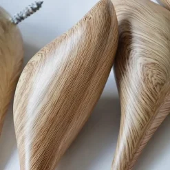 1pc, Designer Wood Grain Bird Coat Hooks - Premium Resin Creative Wall Mounted Birds Decorative Art Decor Hat Towel Bag Hanger Gift For Home, Living Room, Bedroom, Shop