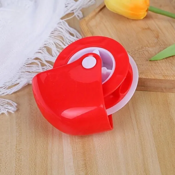 1pc Easy-to-Use Pizza Pie Curler - Perfect for Decorating and Baking Pizza and Pastry Crusts