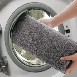 1pc Soft And Comfortable Thick Plush Bath Mat Non-slip For Bathroom, Bedroom, Living Room, Water Absorption And Anti-Slip Design Fall Decor