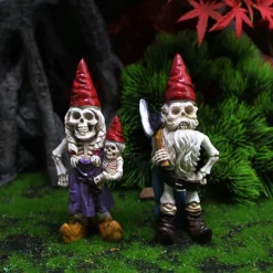 2pcs Halloween Skeleton Gnomes Resin Zombie Gnome Statues Skeleton Dwarf Ornament Horror Skull Elf Dwarf Figurines for Lawn Front Porch Halloween Decorations Table Decor