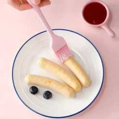 6pcs, Large and Small Silicone Spatulas, Oil Brush, and Long Macaron Spatula - Essential Baking Supplies for Cakes, Cheese, and More