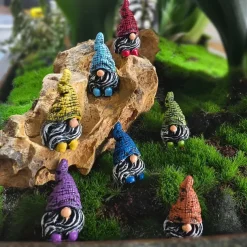 7pcs Mini Gnome Statue Set – Charming Resin Garden Figurines for Fairy Garden, Planters, and Home Décor – Perfect for Outdoor Halloween and Rustic Themes