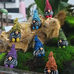 7pcs Mini Gnome Statue Set – Charming Resin Garden Figurines for Fairy Garden, Planters, and Home Décor – Perfect for Outdoor Halloween and Rustic Themes