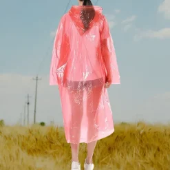 1pcs, Outdoor Essential Adult Emergency Raincoat, Keychain Ball with Raincoat, Adult Raincoat, Suitable for Outdoor Cycling, Mountaineering, Outdoor Sports and Amusement Parks, Rainy Day Essentials