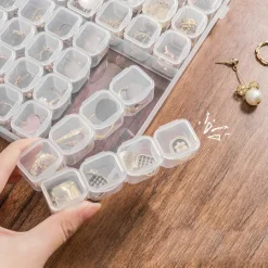 1PCS Portable Transparent Jewelry Box Earrings Necklace Earring Plate Color Storage Box Small And Exquisite Earrings Anti Oxidation Box