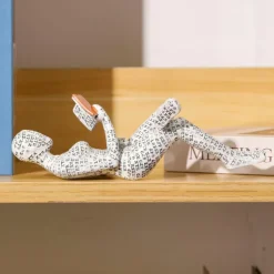 2pcs Pulp Woman Reading Bookshelf Decor,Reading Woman Figurine,Resin Statue Thinker Style,Abstract Sculptures Figurines for Home Decor Modern Office Shelf Desktop