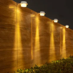2/4pcs Solar Fence Light, Solar Gutter Light Outdoor 3LED Waterproof Deck Sink Wall Light, Garden Landscape Lighting Wall Light, Villa Decoration Light Porch Terrace Driveway Deck Stairs Lighting