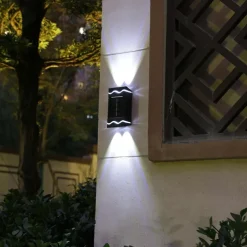 4pcs Solar Wall Lights Outdoor Waterproof Garden Decoration Splicable Light Smart Sensing Sunlight Powered Balcony Fence Yard Lighting LED Solar Light