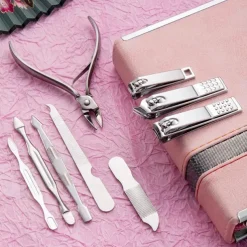 26Pcs Stainless Steel Nail Clipper Cutter Trimmer Earpick Grooming Kit Manicure Pedicure Scissor Tweezer Nail Tools Set