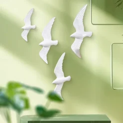 4PCS White Resin Flying Bird Ornaments, 3D Wall Decorations for Home, Family, Hotel, Indoor Warm Bird Wall Decor, Decorative Wall Embellishments