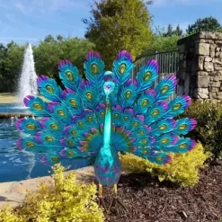Peacock Statue Decor - 2023 Newest Metal Peacock Outdoor Beautiful Peacock Statue Garden Decor, Realistic Animal Peacock Outdoor Statue for Yard Home Art Lawn Decor