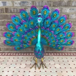 Peacock Statue Decor - 2023 Newest Metal Peacock Outdoor Beautiful Peacock Statue Garden Decor, Realistic Animal Peacock Outdoor Statue for Yard Home Art Lawn Decor