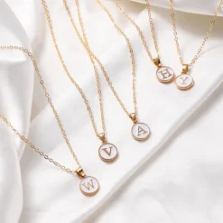 Personalized Letter Necklace Custom Best Gift for Mom - Meaningful Jewelry for Mother's Day, Women's Day, Valentine's Day, Christmas, Anniversary, Birthday