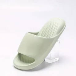 Plush Comfort Indoor Slides Slippers Featherweight Non-Slip Solid Colors for Home Bath Use