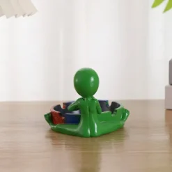 Pocket Ashtray Outdoor Tabletop Ashtrays Alien Ashtray home sitting room decoration desktop ashtray